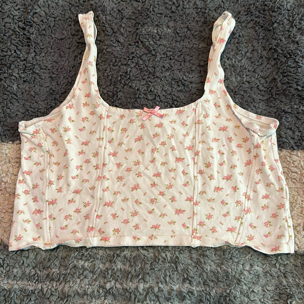 Cropped floral tank top